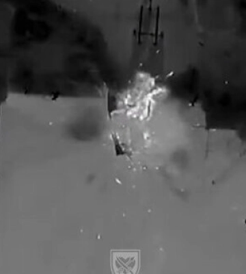У ВМС показали знищення човна з росіянами, які намагались форсувати Дніпро