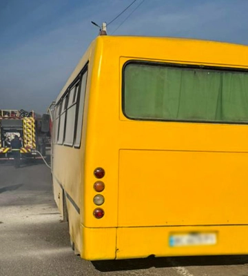 Біля Львова спалахнув автобус: подробиці від рятувальників