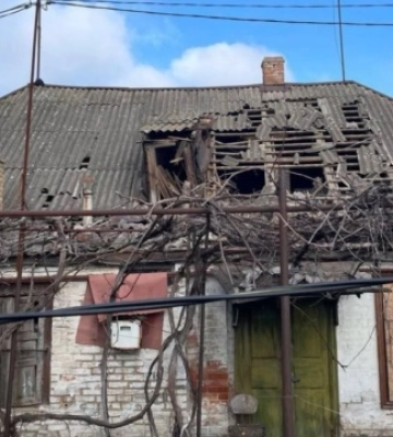 Четверо поранених і пошкоджена інфраструктура - війська РФ протягом дня атакували Дніпропетровщину