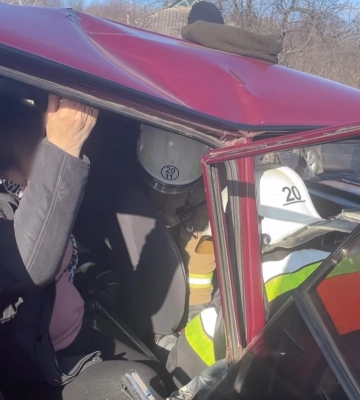 На Сумщині в ДТП постраждала жінка: залучали рятувальників