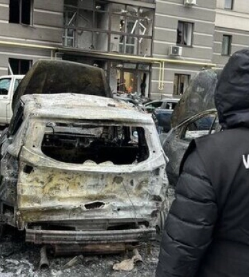 Загорелись машины и выбило окна в домах: последствия вражеской атаки &quot;Шахедами&quot; по Сумах