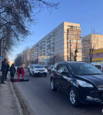 У Рівному водій Ford збив жінку на пішохідному переході