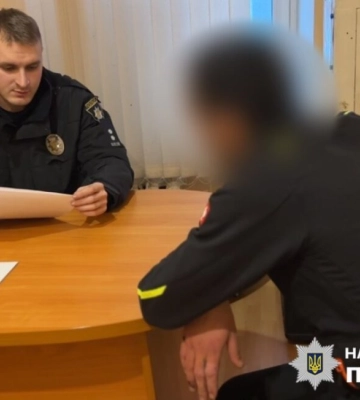 В Одесі затримали зловмисника, який вчинив підпал автівок у підземному паркінгу в Аркадії