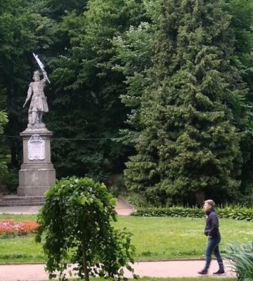 Львів'ян закликають пройти опитування про зміни у парках міста: посилання