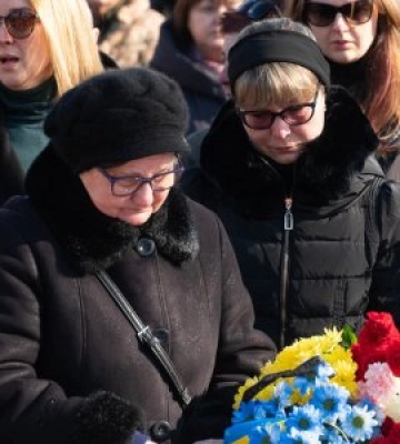 Ужгород сьогодні попрощався із 56-річним військовослужбовцем, капітаном, командиром танкового взводу Андрієм Сокачем
