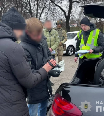 У Вінниці затримали підприємця, який організував схему ухилення від мобілізації