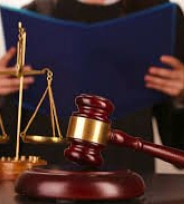 На Львівщині судитимуть державного реєстратора, який незаконно змінював права власності на майно