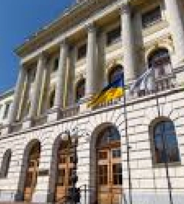 Кандидати на посаду ректора університету Франка: хто найбагатший