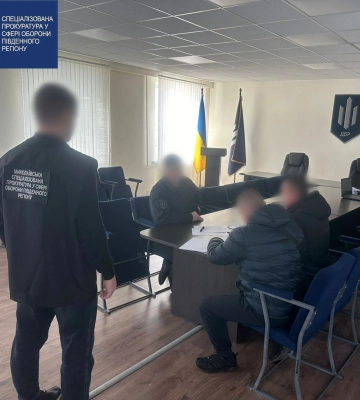 Посадовців шести областей викрили на привласненні понад 123 млн грн, виділених на потреби військових