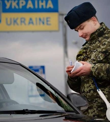 Украина находится в "рабовладельческой философии": депутат назвал две простые причины, почему украинцы бегут за границу Украина находится в "рабовладельческой философии": депутат назвал две простые причины, почему украинцы бегут за границу