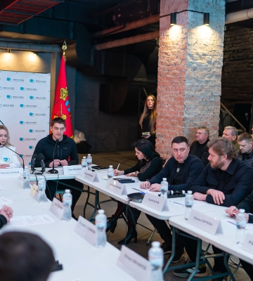 «Пліч-о-пліч: згуртовані громади»: Запорізьку область відвідали представники громад-партнерів з 6 областей України