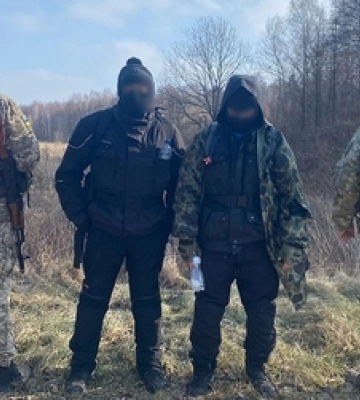 Йшли до кордону: на Волині затримали двох чоловіків з Рівненщини