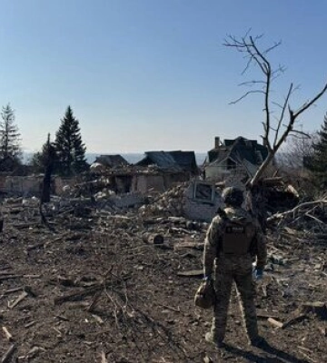 Рашисти вдарили по Костянтинівці трьома ФАБами: поранено 3 особи, пошкоджено майже 40 будинків. ФОТОрепортаж