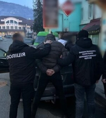 Перехід кордону за 12 000$: у Львові затримано організатора, який доставляв військовозобов’язаних у Закарпатську область, - ДПСУ. ВIДЕО