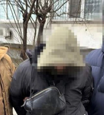 У Києві росіянка за $12 тис.  пообіцяла чоловікові «роботу», яка дозволить виїхати за кордон