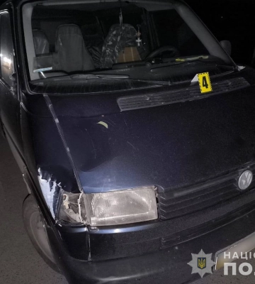 На Вінниччині автомобіль Volkswagen на смерть збив людину, яка йшла краєм дороги