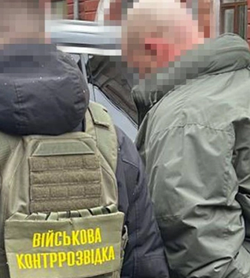 СБУ та Нацполіція викрили корупційну схему: посадовці отримували гроші за фальшиві медичні довідки для військових