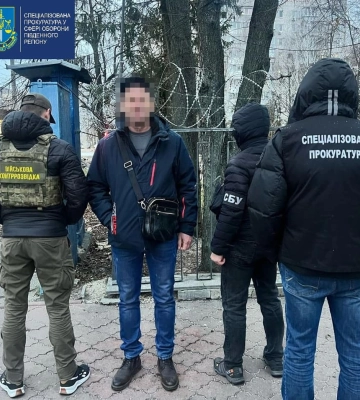 У Вінниці керівника комунального закладу і двох лікарів запідозрили в &quot;списуванні&quot; військових за хабарі