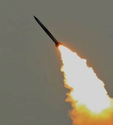 Ракетна атака, проєкт Міноборони та російський літак над Польщею: головне за ніч