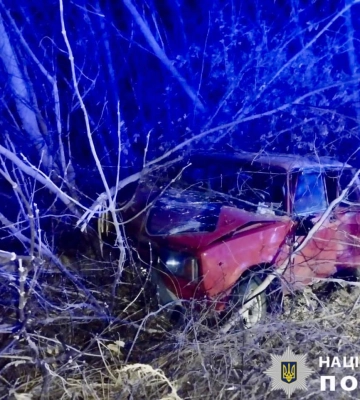 У Києві повідомлено про підозру водію, через дії якого у ДТП постраждали двоє людей. ФОТО