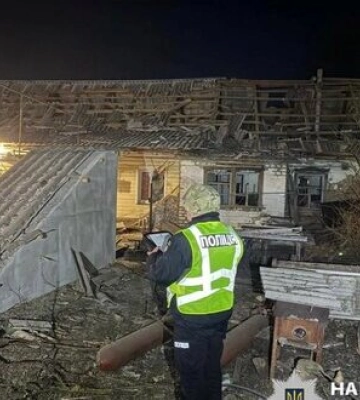 РФ вдарила по Києву ракетами: у столиці працювала ППО, уламки спричинили пожежу у двох районах міста