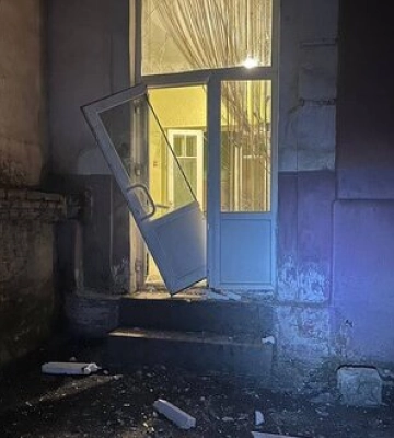 Ракетний удар по Кривому Рогу: пошкоджена інфраструктура та десятки авто