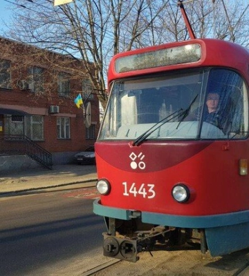 Зміни у роботі громадського транспорту Дніпра 12 лютого