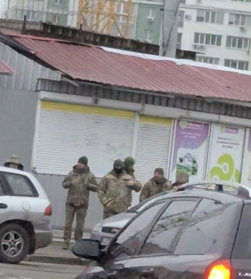 Ранил ножом: харьковчанин напал на работника ТЦК