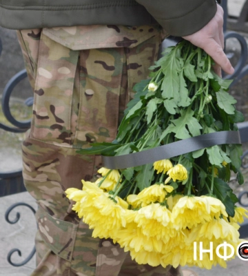 На Прикарпатті проведуть в останню дорогу чотирьох захисників