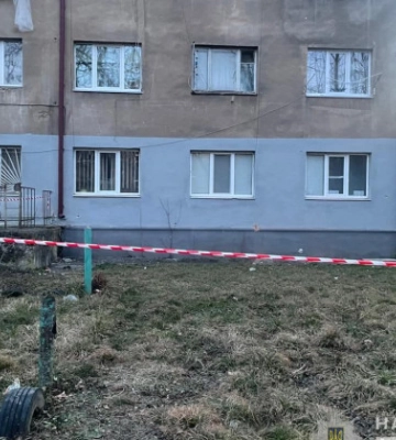 Возле жилого дома в Ужгороде произошел взрыв