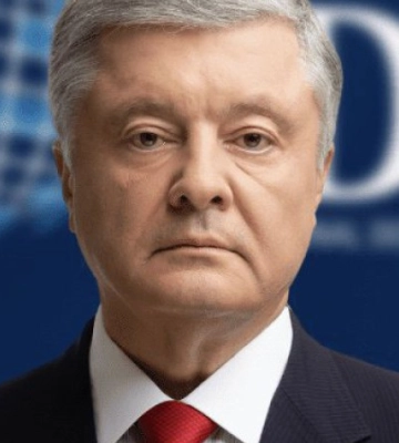 Порошенко: РНБО ухвалила антиконституційне, політично мотивоване рішення впровадити проти мене санкції