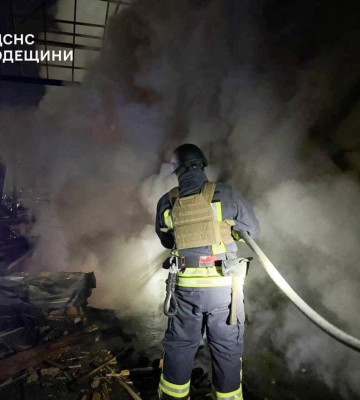 Ворог масовано атакував Одещину: постраждала людина, є пошкодження припортової інфраструктури