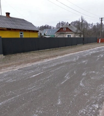 Чоловіки — на фронті, жінки — на заробітках: як живе прикордоння Волині