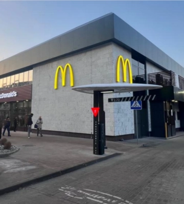 McDonald’s на «Лукьяновской» возобновил работу после обстрела