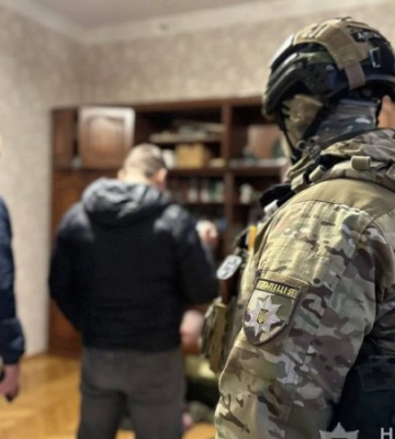 Правоохоронці перекрили канали збуту зброї та вибухівки у Києві і на Прикарпатті