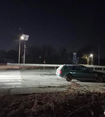 Пішохода неподалік Рівного збив «Jaguar», а потім переїхав «Audi A6» (ФОТО)
