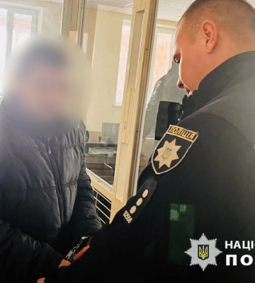 Житель Одеського району до смерті побив співмешканку через ревнощі