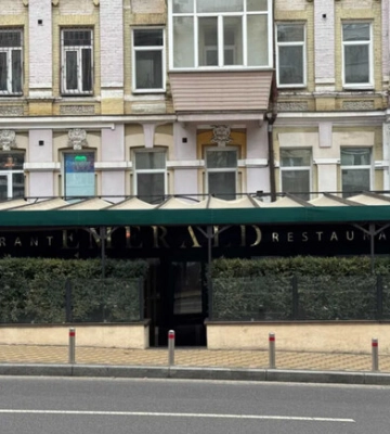 Колишній ресторан Тищенка "Велюр" у центрі Києва виставлено на продаж: яка ціна