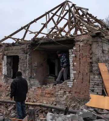 РФ завдала удару по одному з міст Донецької області: троє поранених