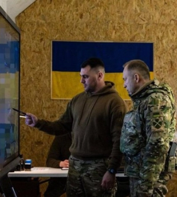 &quot;Утримуємо близько 500 квадратних кілометрів РФ&quot;. Сирський розповів про роботу на Сумському напрямку