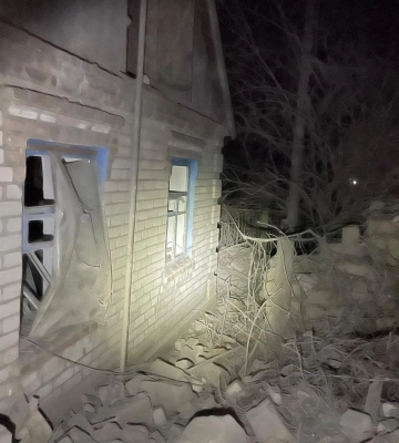 Окупанти знову обстріляли Дніпропетровщину: зруйновані будинки та господарські споруди