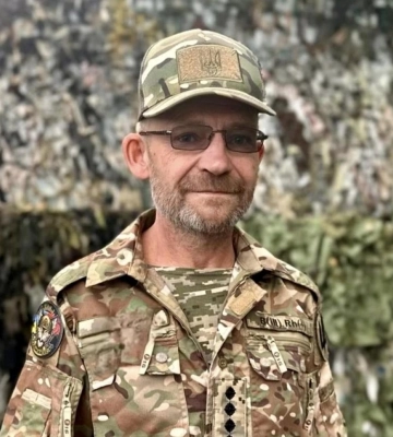 Будує &quot;криївки&quot; для фронту: історія військового з Острога, який забезпечує бійців укриттями
