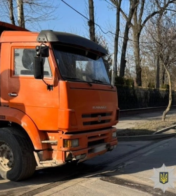 У Львові вантажівка збила пішохода (ФОТО)