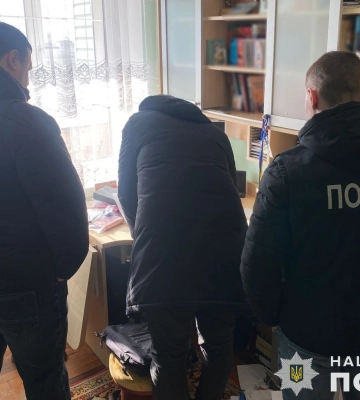На Львівщині викрито лікаря, який за гроші охоче допомагав ухилянтам від мобілізації
