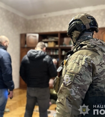 У Києві поліція викрила та перекрила канал збуту вогнепальної зброї. ФОТО
