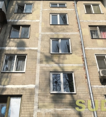 У Миколаєві власник відсудив понад 80 тисяч компенсації за затоплення квартири