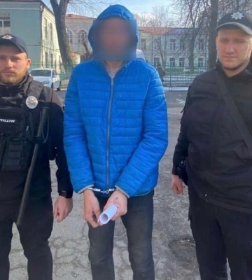 В Чечелевском районе Днепра злоумышленник ограбил прохожего