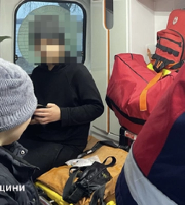 У місті Самар на Дніпропетровщині діти провалились під кригу