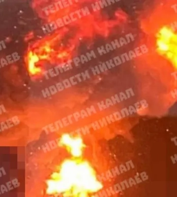 У Миколаєві спалахнула пожежа після атаки «Шахедів», є постраждалий