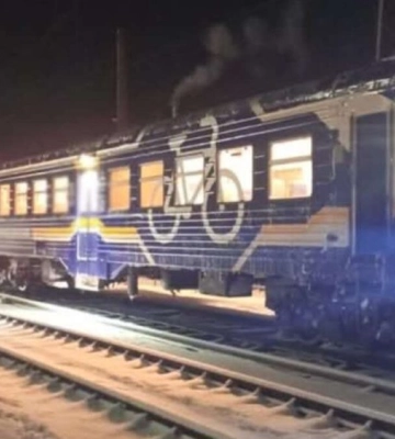Пасажирський поїзд &quot;Дніпро-Харків&quot; насмерть збив чоловіка